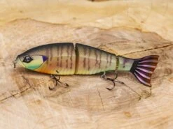 Googan Squad Contender -Simms || 13 Fishing || Huk Shop lifestyle contender 01