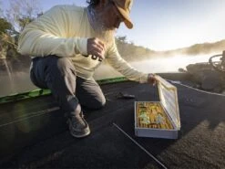 Plano EDGE Flex Crankbait Box -Simms || 13 Fishing || Huk Shop plano edgeflexcrankbaitbox onboat 20 20 pno 10022a