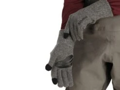 Simms Wool Finger Glove -Simms || 13 Fishing || Huk Shop simms steel woolfingerglove modelright2 51 99 sim 10010